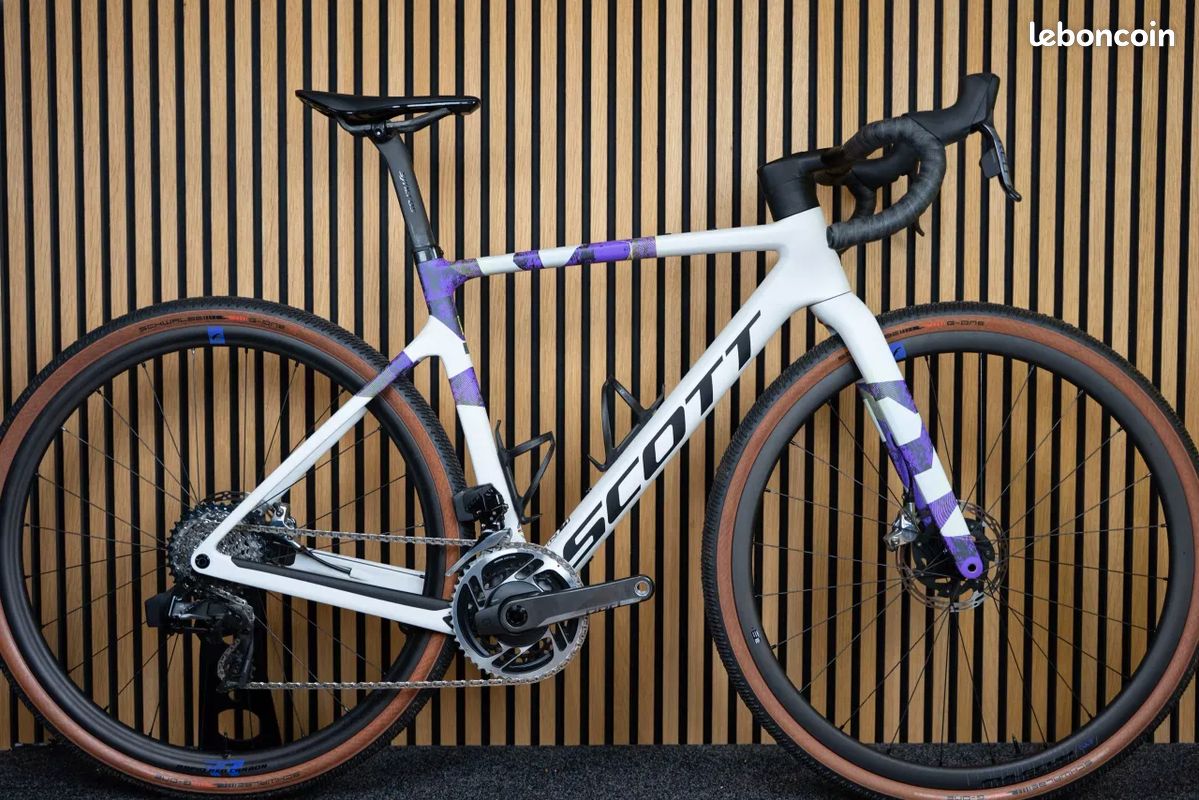 SCOTT ADDICT GRAVEL RC - Vélo gravel / voyage électrique - Sram Red Etap AXS - Taille S (image 1)