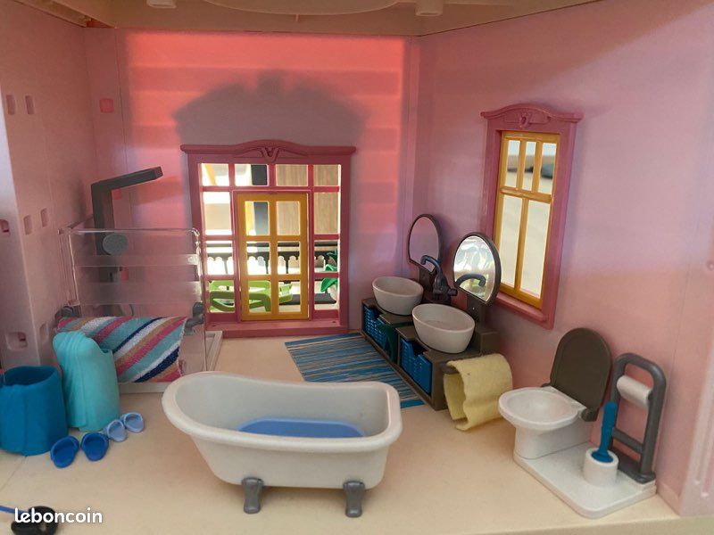 Maison Playmobil 5303 et équipements (image 4)