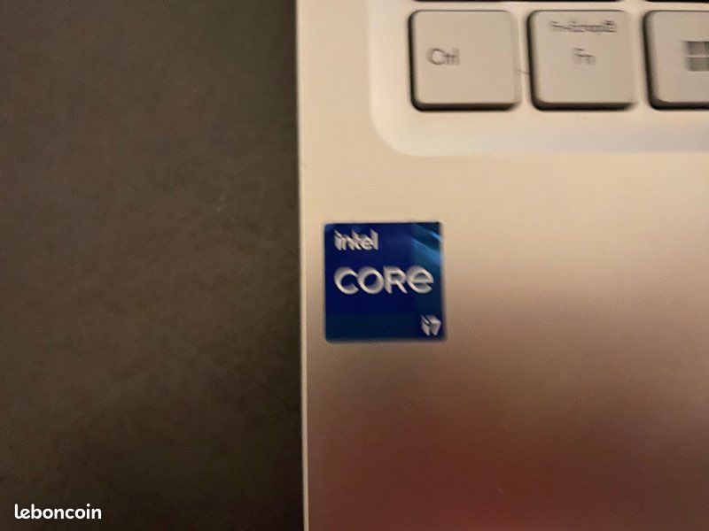 Ordinateur portable Asus vivobook (image 3)