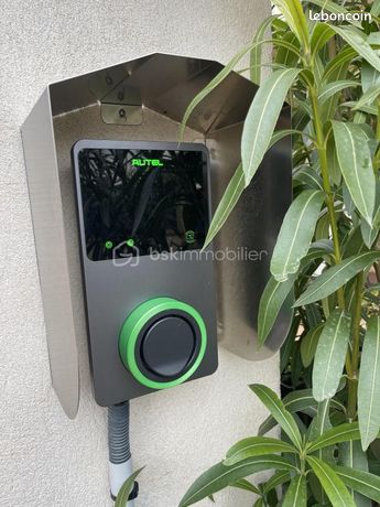 https://img.leboncoin.fr/api/v1/lbcpb1/images/2e/94/6c/2e946c2a3de9f1065a47719ad271b611f74b9c8a.jpg?rule=ad-image