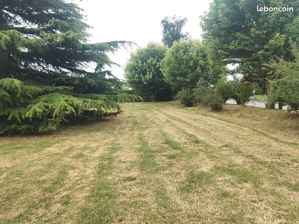 Terrain 935 m² Irodouer