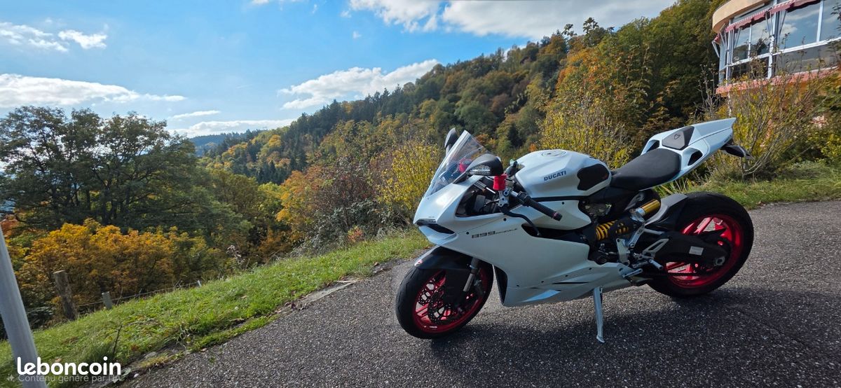 Ducati 899 Panigale V2 (2014) – Blanc Mat – Très bon état (image 1)