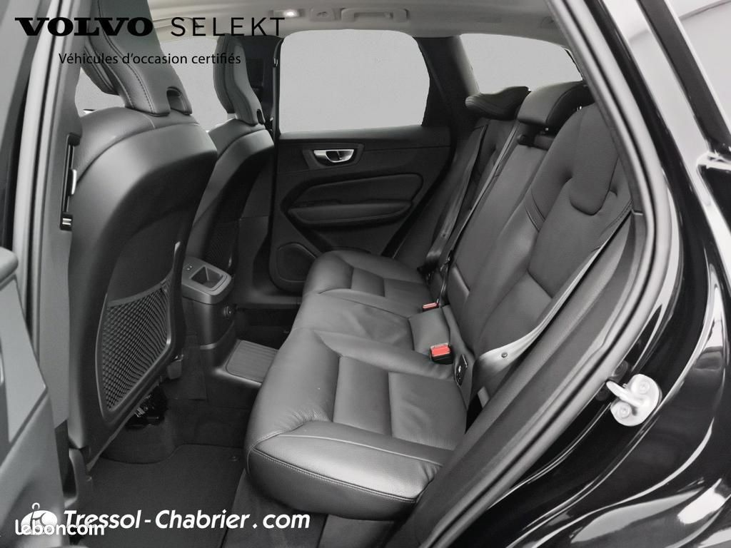 Volvo XC60 T8 AWD Hybride rechargeable 310 ch+145 ch Geartronic 8 Ultra Style Chrome (image 23)