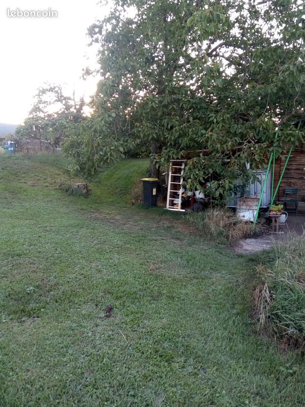 Particulier vend terrain constructible non viabilisé quartier du Bouc d'Or hors lotissement de 17 a · à Saverne · 260 000 €