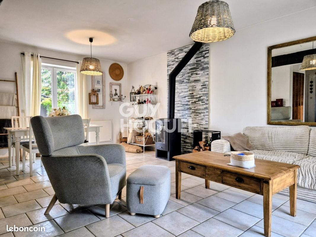 Maison 5 pièces 120 m² · à Chilleurs-aux-Bois · 120 m² · 210 000 €