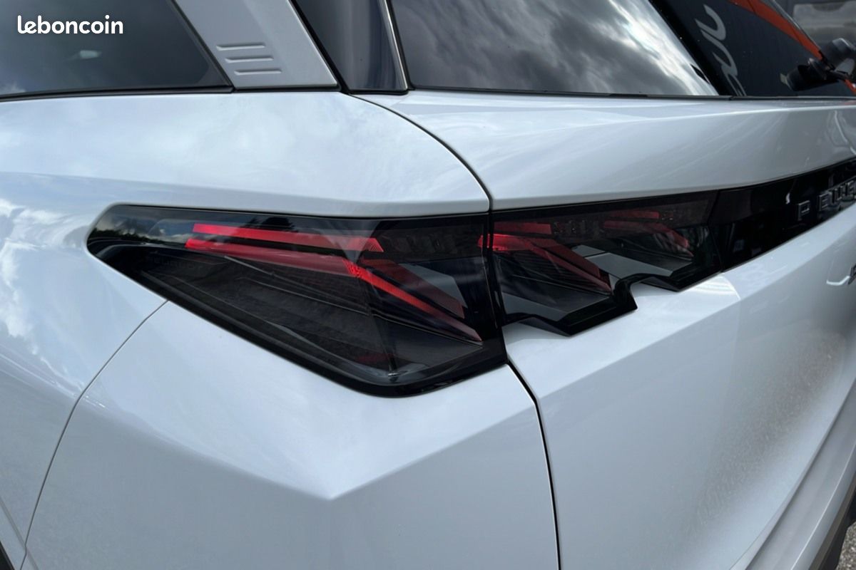 Peugeot 5008 HYBRID 145 E-DCS6 GT 360 T.O 7PL-37% (image 15)