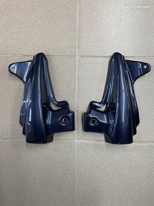 Jeu d’écopes radiateur Yamaha FZS 600 Fazer neuf (image 2)