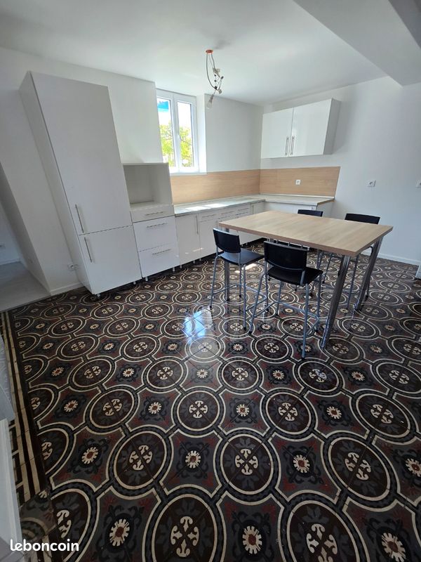 Maison 4 pièces 135 m² · à Songy · 135 m² · 135 000 €