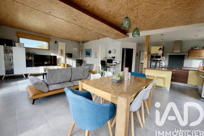 Maison 4 pièces 121 m²