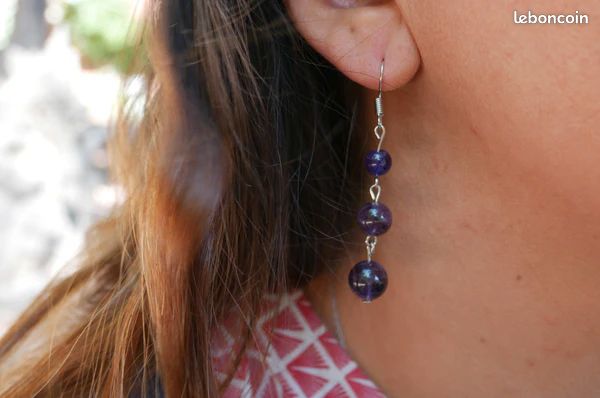 Boucles d'oreilles pendantes 3 boules en Améthyste (image 2)
