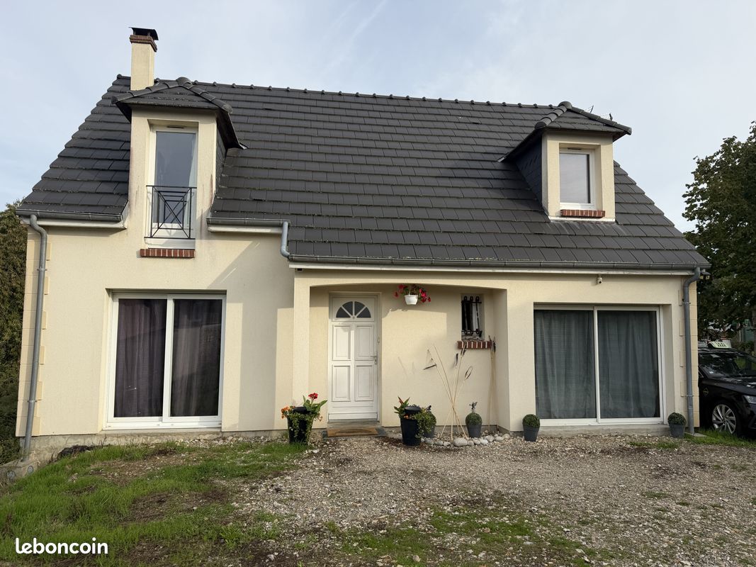 Maison 6 pièces 130 m² · à Tully · 130 m² · 273 000 €