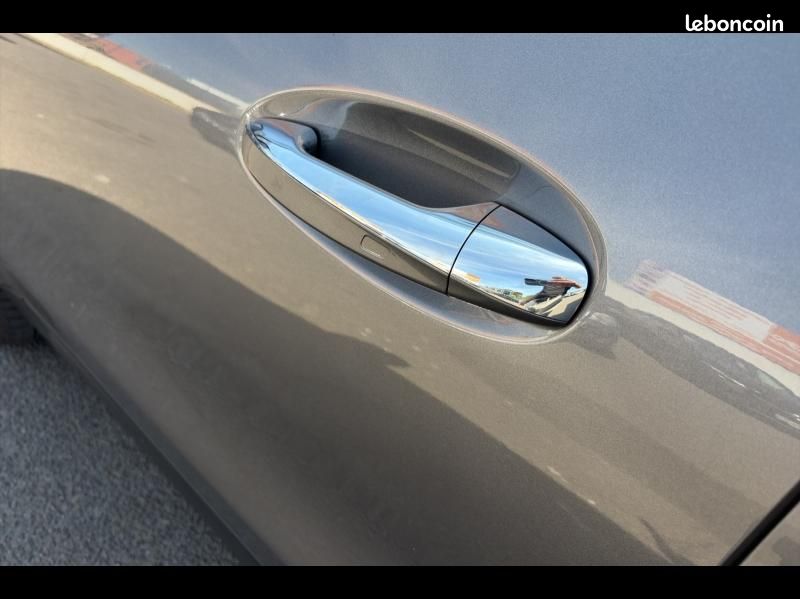 Mercedes-benz EQA 250+ 190ch AMG Line (image 17)
