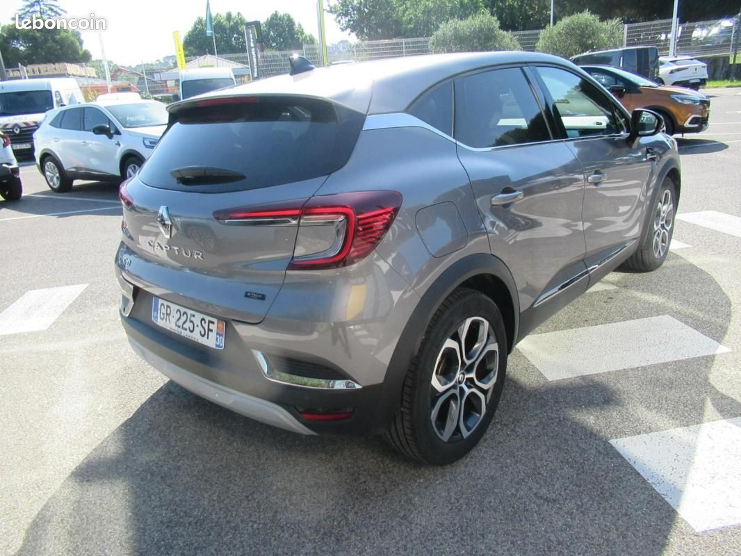 Renault Captur E-Tech full hybrid 145 Techno (image 7)