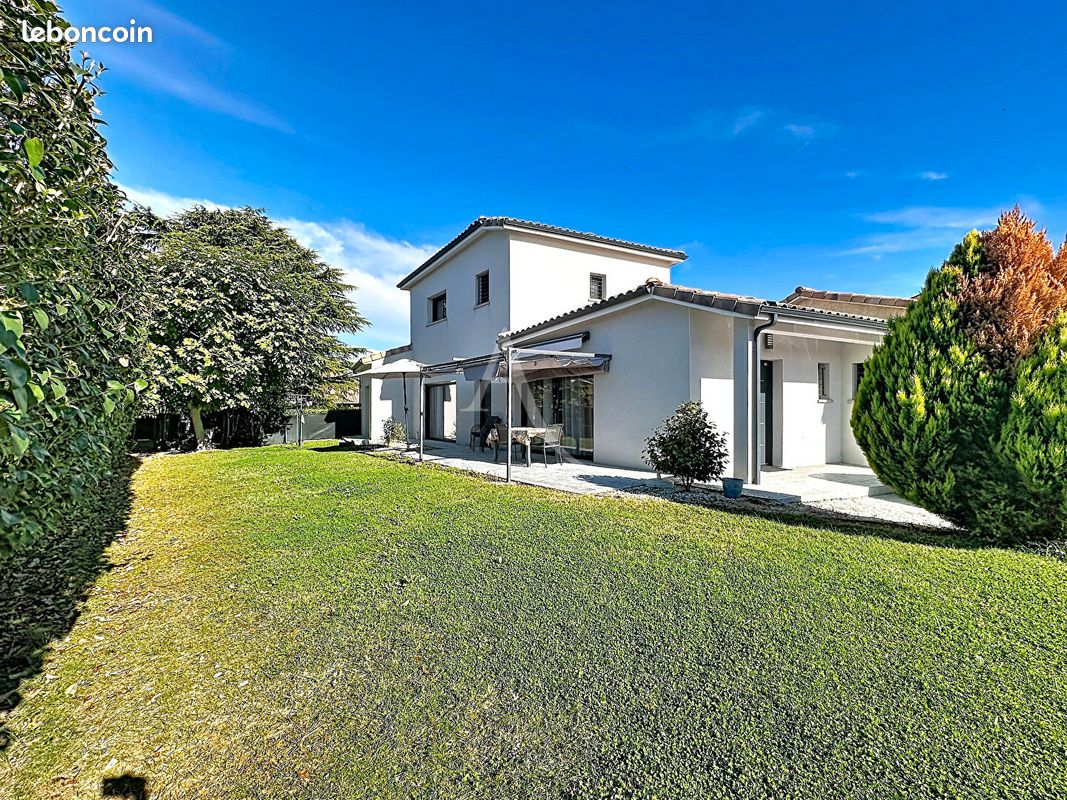 Maison 4 pièces 123 m² · à Bruguières · 123 m² · 359 000 €