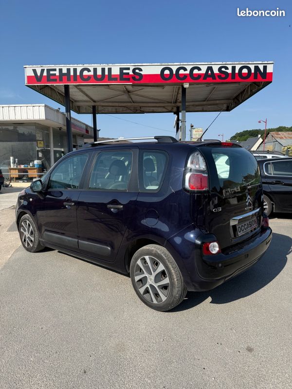 Citroën C3 Picasso 1.6hdi 92 2eme main tres propre (image 5)