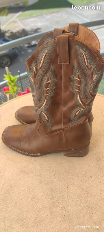 Vends Santiags Femme Country pointure 36 (image 1)