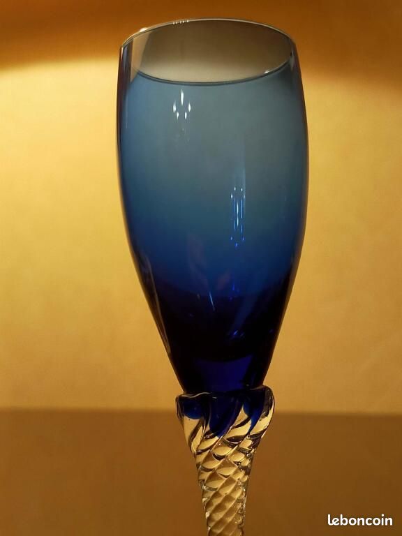 Carafe en verre de Murano avec bouchon + 4 verres colorés – années 60 (image 5)