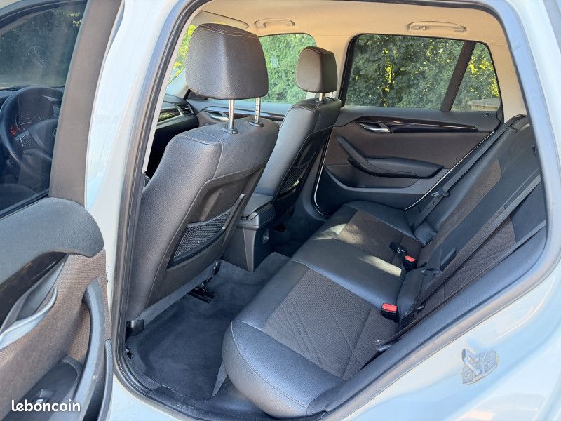 Bmw X1 (E84) SDRIVE18DA 143CH LOUNGE (image 6)