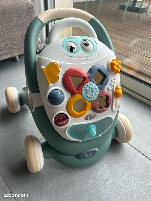 Trotteur Smoby avec tableau d'éveil Jeux Jouets
