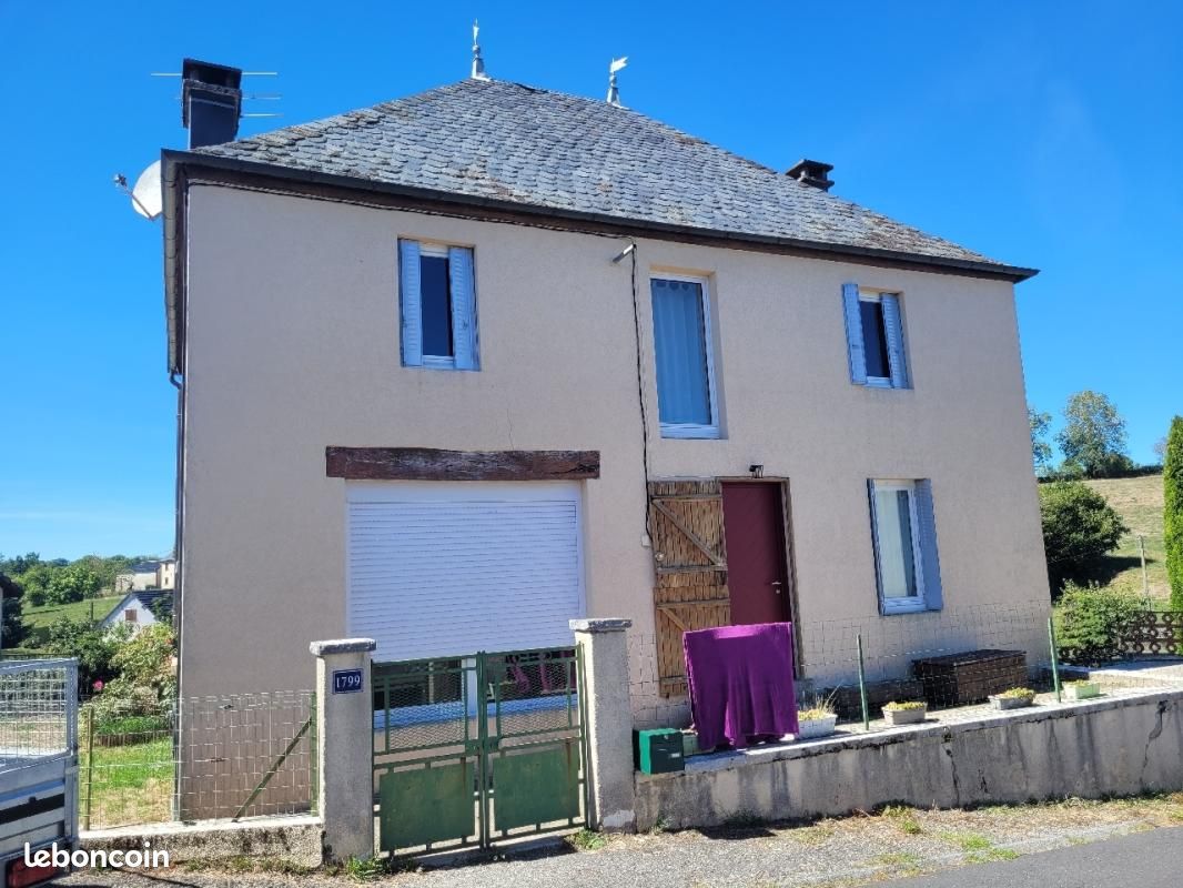 Maison 6 pièces 117 m² · à Bagnols · 117 m² · 137 000 €