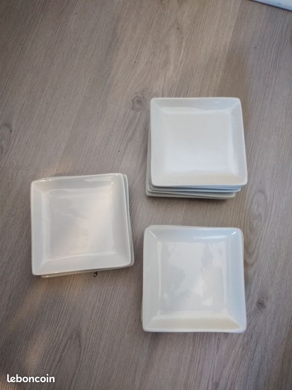 Assiettes entrées et desserts (image 2)