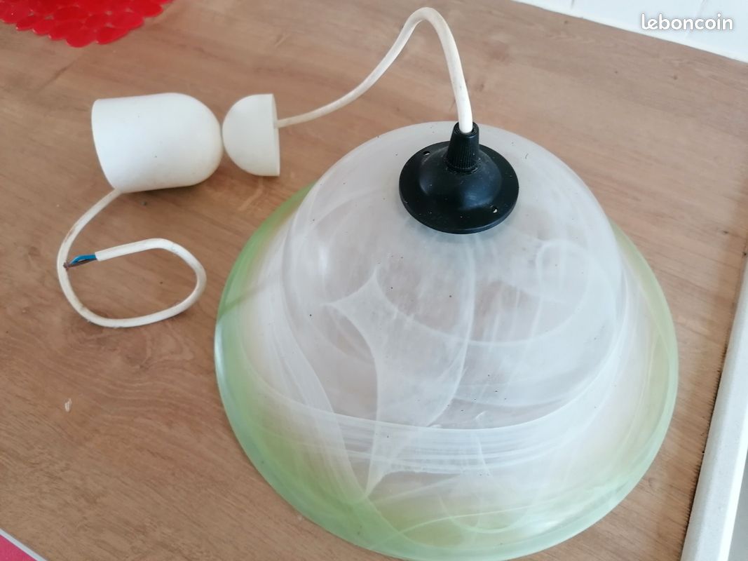 Abat jour vert en verre (image 1)