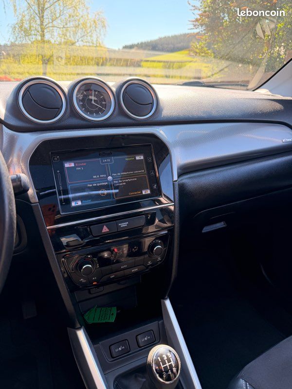 Suzuki vitara 1.6 VVT 120 cv Privilège Allgrip (image 7)