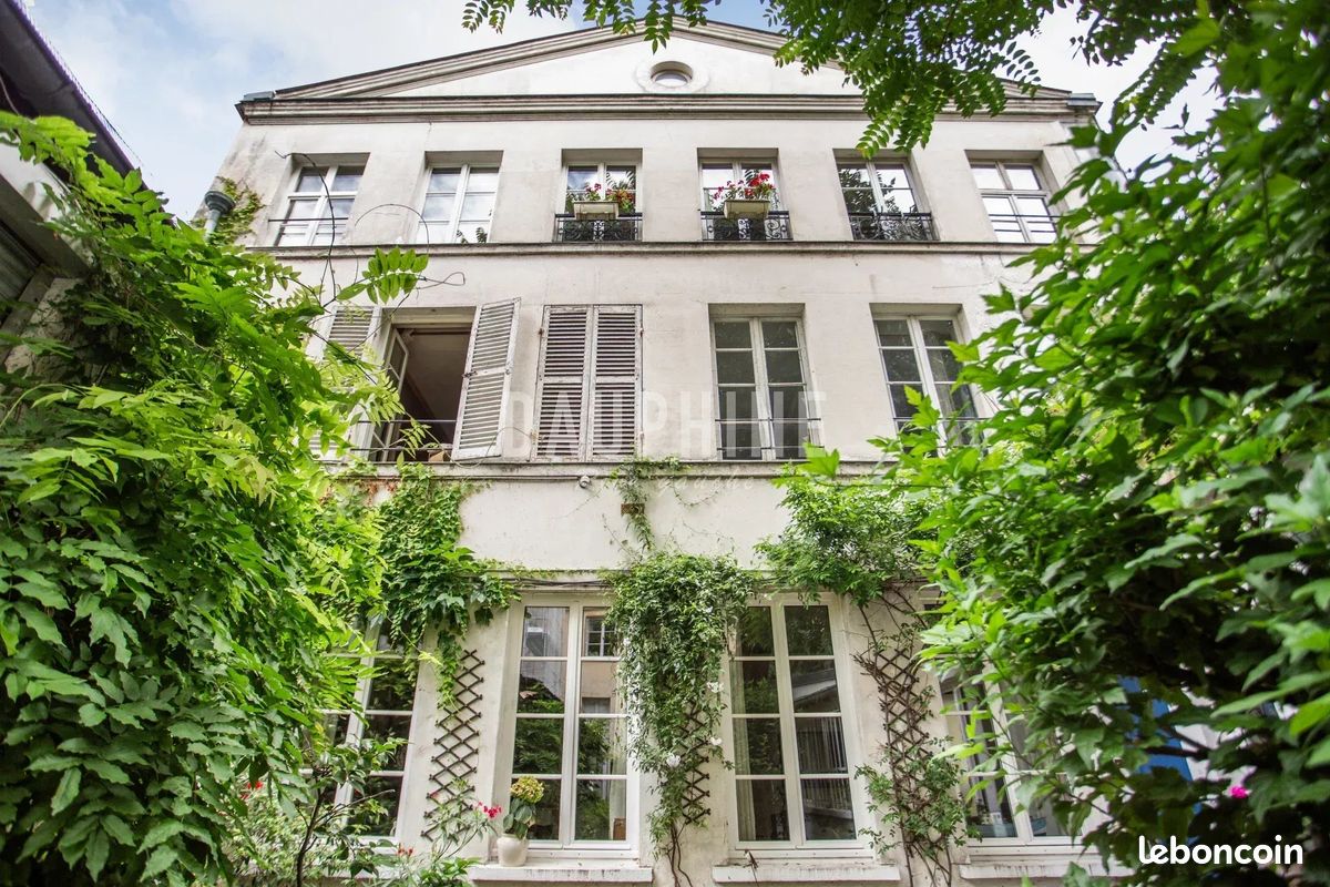Appartement 6 pièces 158 m² · à Paris · 158 m² · 2 150 000 €