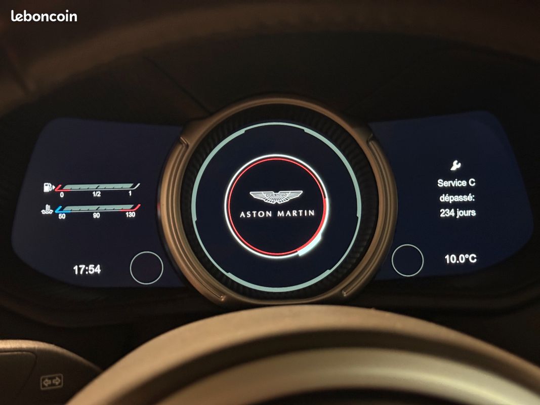 ASTON MARTIN DB11 COUPE V8 4.0 510 BVa (image 30)