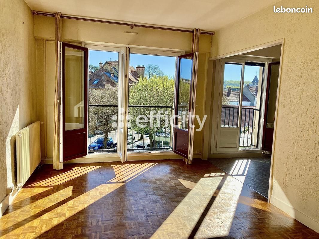 Appartement 3 pièces 55 m² · à Plaisir · 55 m² · 165 000 €
