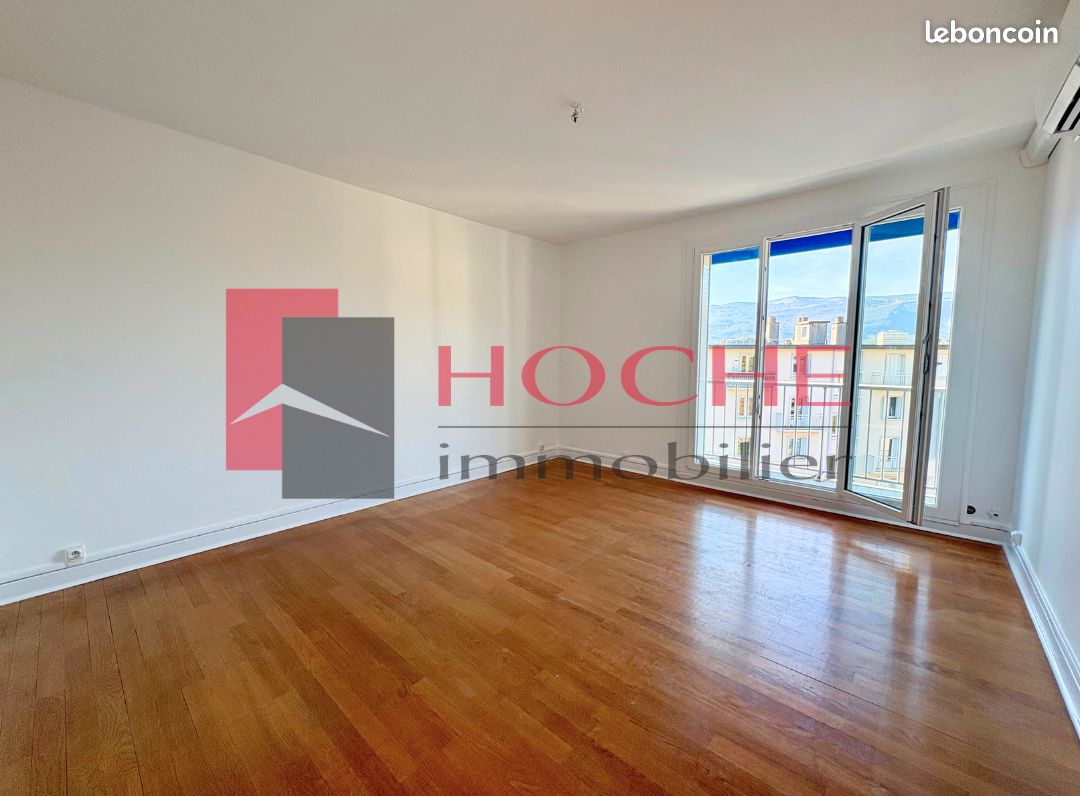 Appartement 3 pièces 55 m² · à Grenoble · 55 m² · 700 €/mois