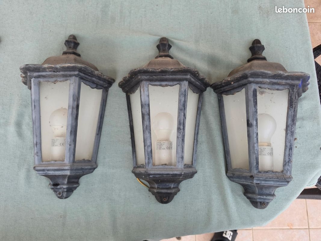 Lot de 3 appliques murales (image 1)