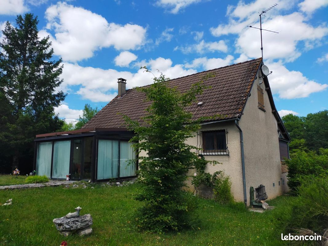 Maison 7 pièces 129 m² · à Parly · 129 m² · 239 720 €