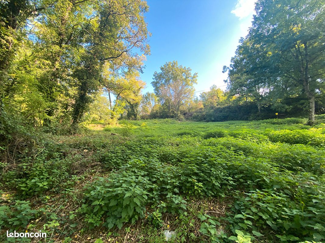 Terrain 7131 m² · à Beaune · 7 131 m² · 590 000 €