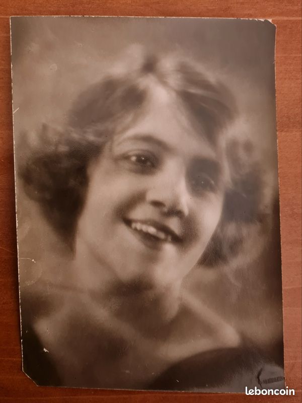 Photographie de presse vintage - béatrix dussane (1924) (image 1)