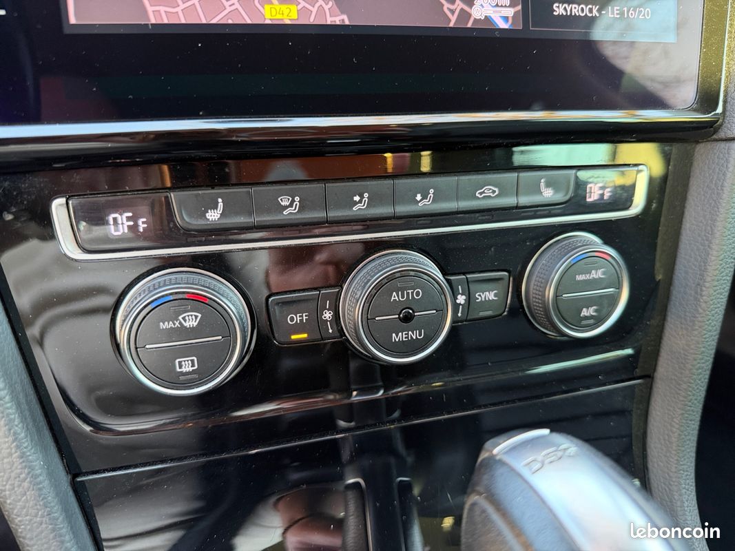 VOLKSWAGEN GOLF VII (2) 1.5 TSI EVO 150CH CARAT EXCLUSIVE DSG7 5P CarPlay Caméra de recul Sièges chauffants Garantie 12 mois (image 22)