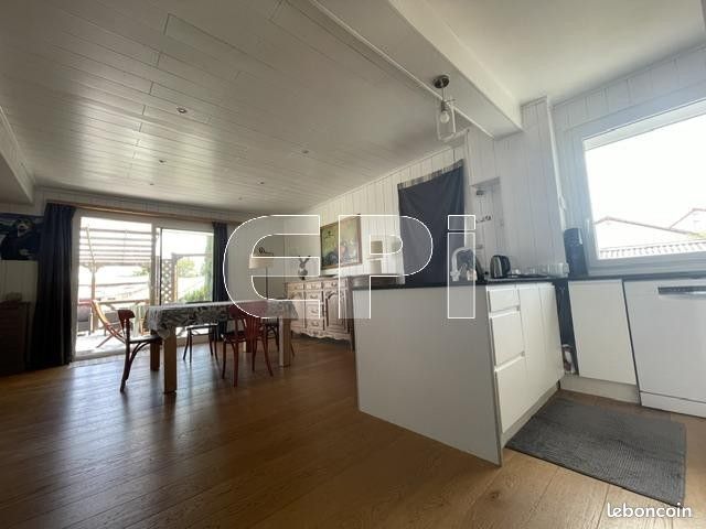Maison 7 pièces 164 m² · à Bressuire · 164 m² · 298 800 €