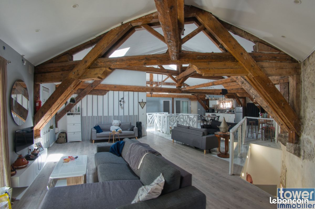 Maison 10 pièces 328 m² · à Peyriac-de-Mer · 328 m² · 430 000 €