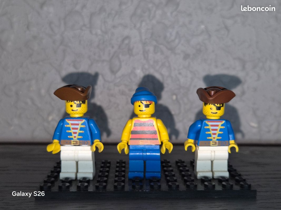 Figurine pirate lego 1993 (image 1)