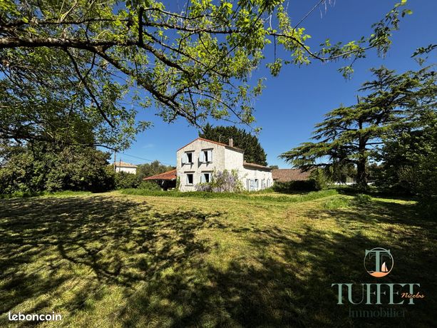 Propriété 7 pièces 149 m²