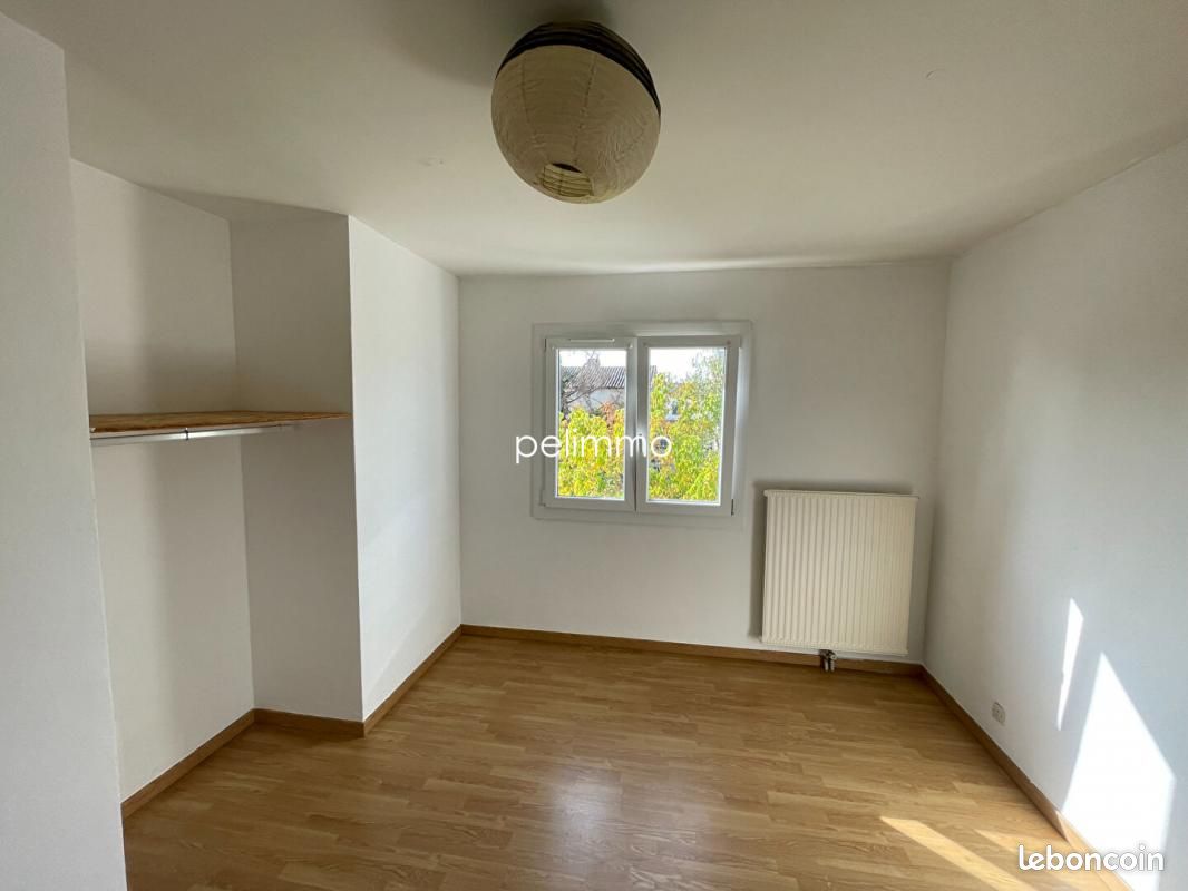 Maison a louer salon-de-provence - 5 pièce(s) - 105 m2 - Surfyn