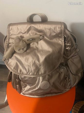Sac a dos keepling metallic glow etat neuf Accessoires Bagagerie