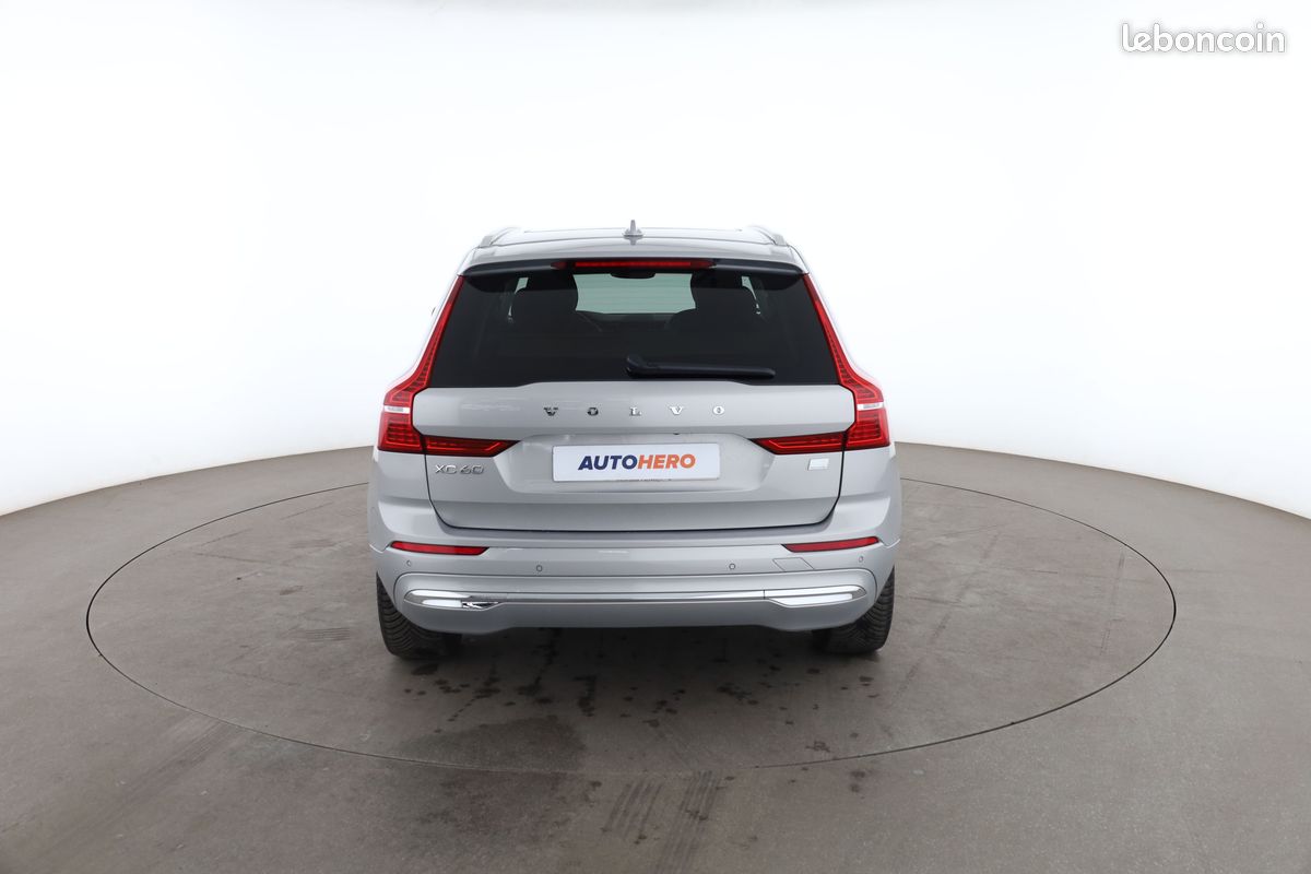 Volvo XC60 2.0 T6 Recharge AWD Inscription Luxe Geartronic 8 340 ch (image 12)