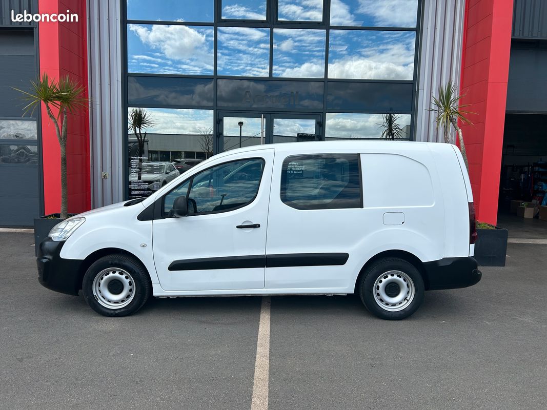 Citroën Berlingo Cabine Approfondie (2) BlueHDi 100 BVM Confort Cabine App XL 12075 HT / 14490 TTC (image 3)