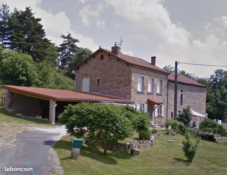 Maison 5 pièces 100 m² · à Sainte-Sigolène · 100 m² · 878 €