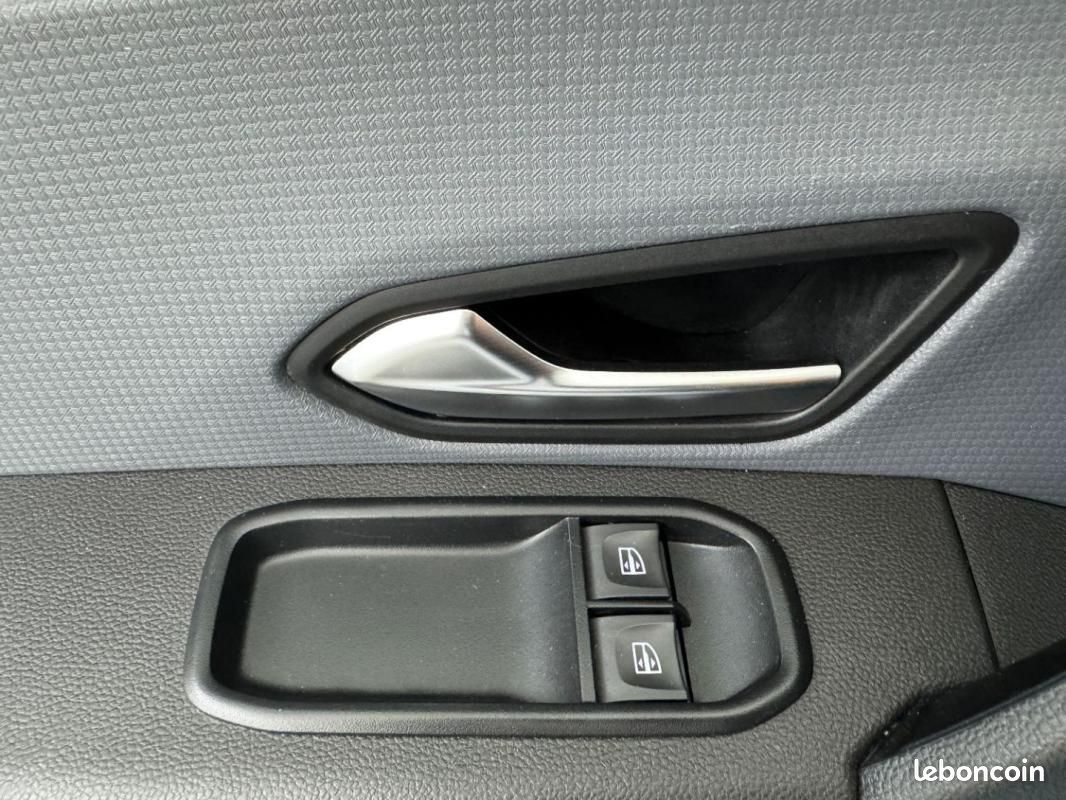 Renault Express Van 1.5 BLUE DCI 75 (image 14)