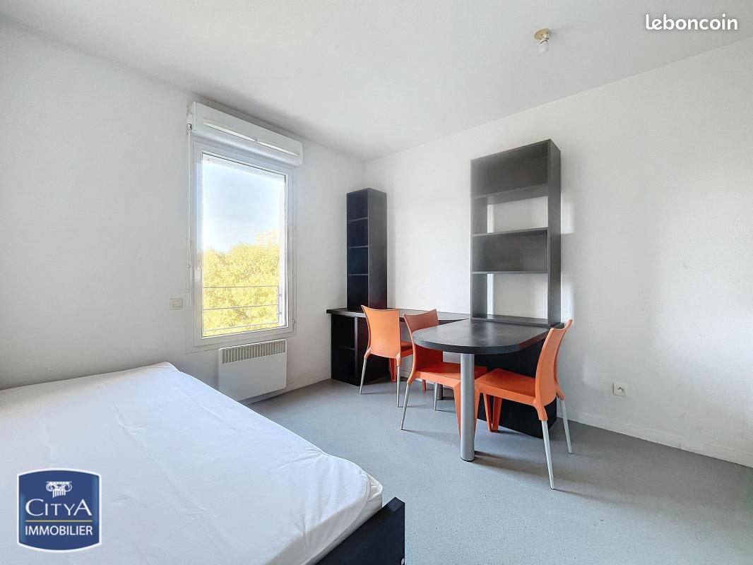 Appartement 1 pièce 18 m² · à Nîmes · 18 m² · 37 000 €