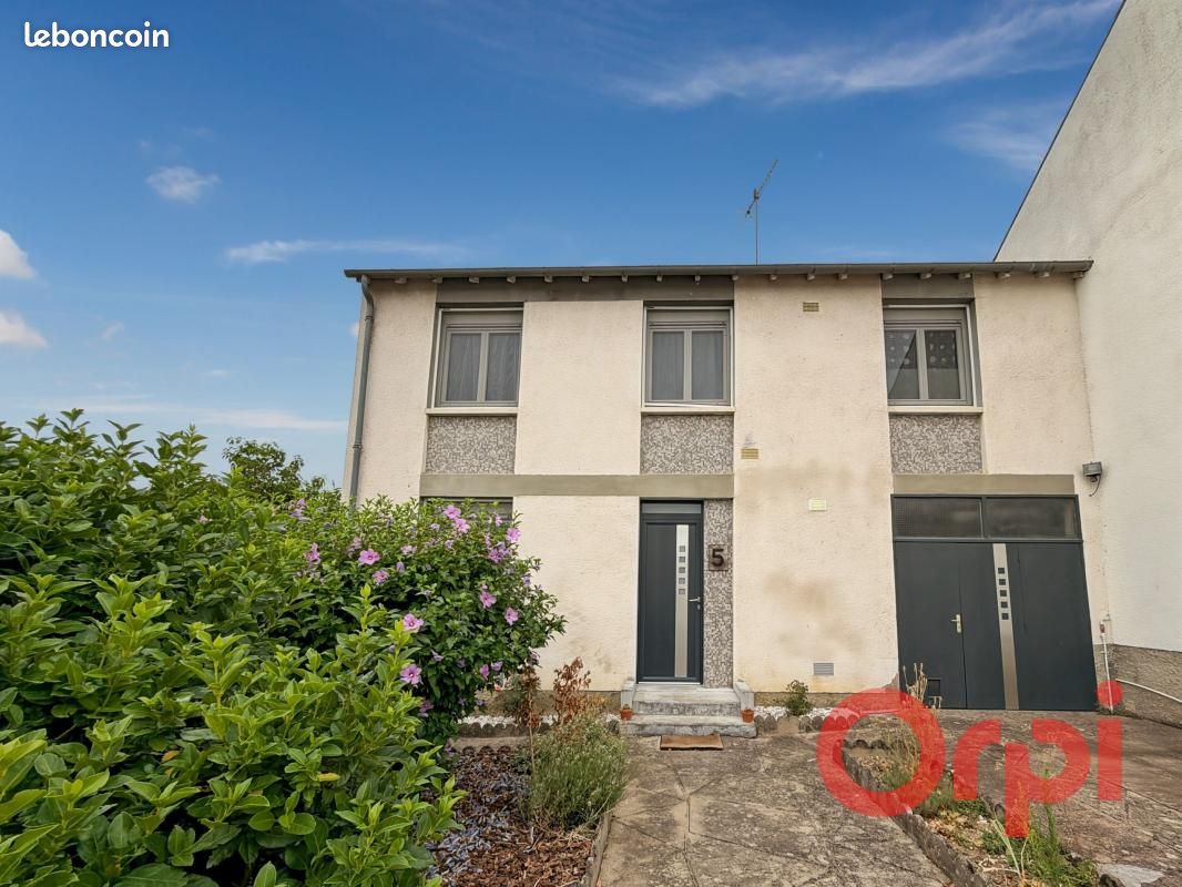 Maison 5 pièces 99 m² · à Bourges · 99 m² · 145 000 €