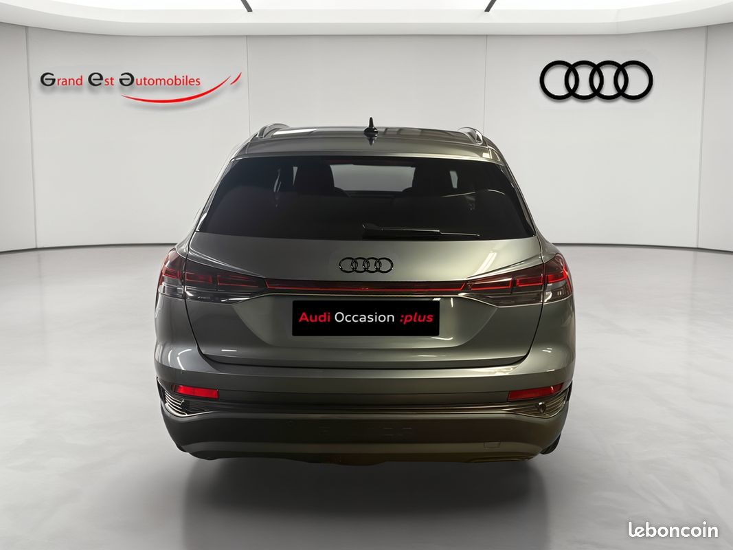 AUDI Q4 e-tron 40 204 ch 82 kWh Executive (image 4)