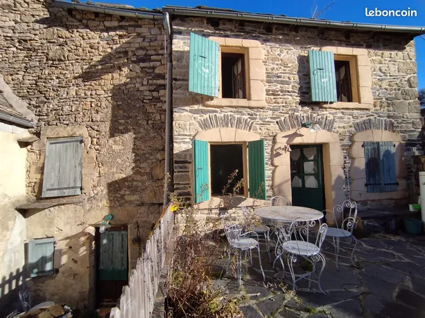 Annonce vente Maison mont lozère et goulet